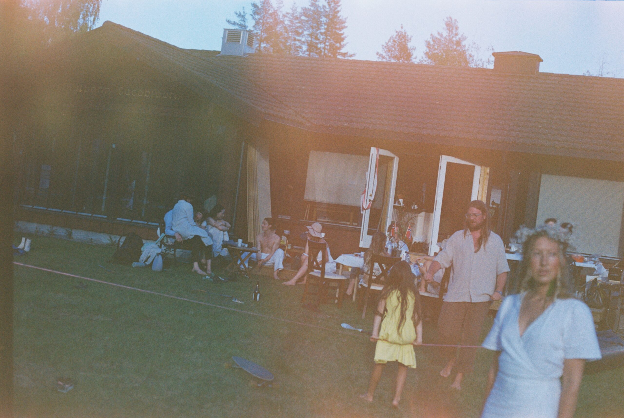 En kopp Myrvann i morgenlys